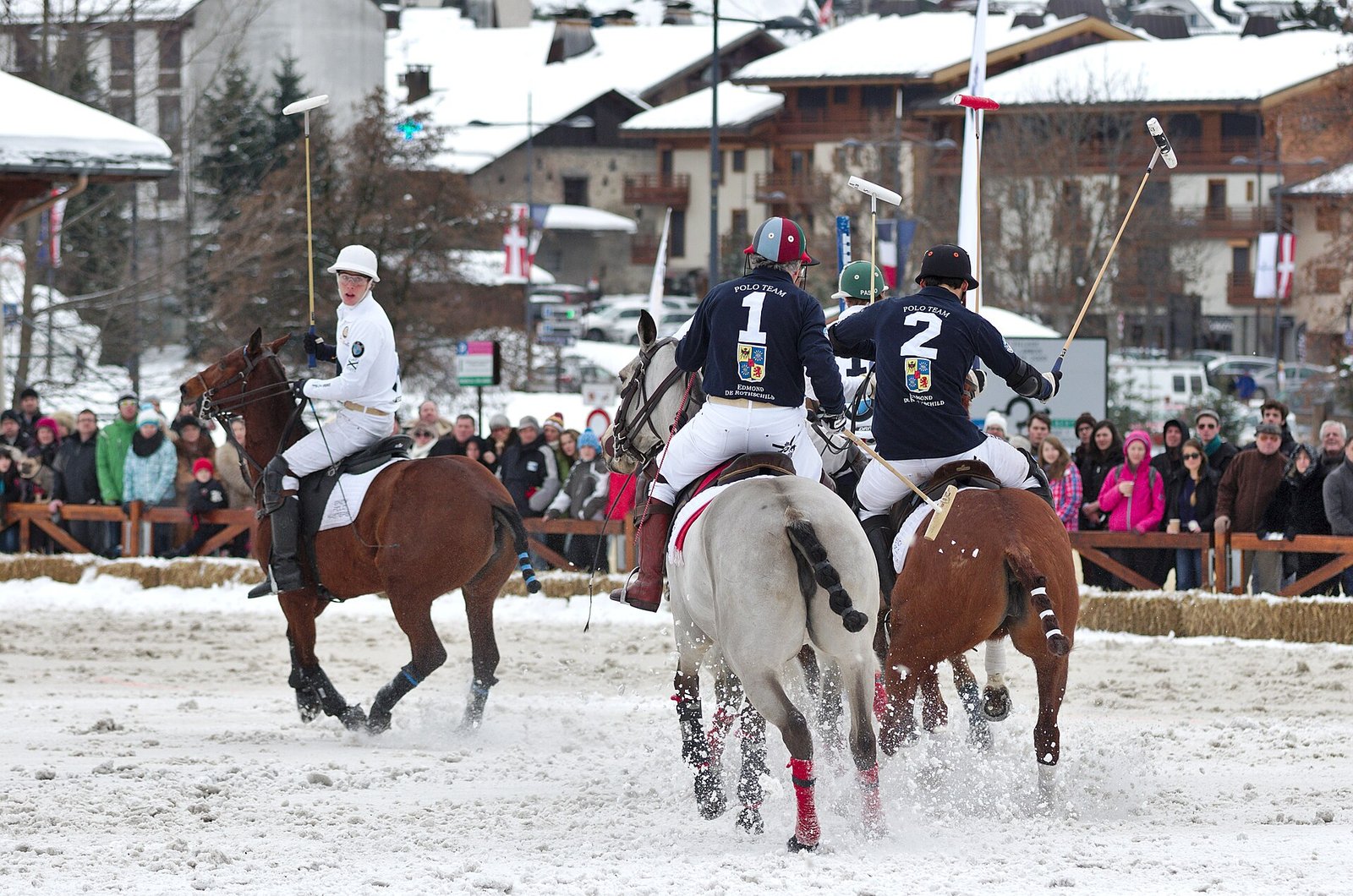 Snow polo in Megève